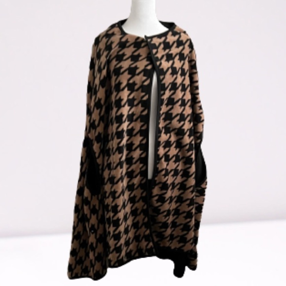 Houndstooth Poncho | one size | never used great condition super cozy